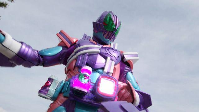 《假面骑士revice》!又是借力?满满的致敬?最新情报速递!