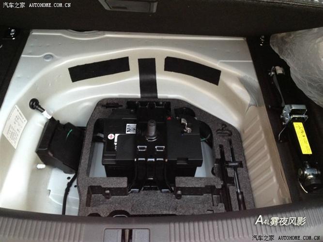 "只为手动而选,2013款奥迪a4l白色6速手动提车"!(多图)