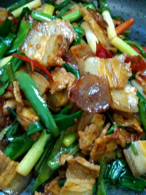 苕皮回锅肉(10/10)