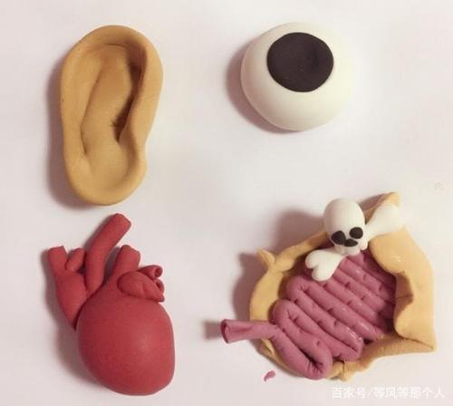 万圣节的恐怖题材彩泥作品教学