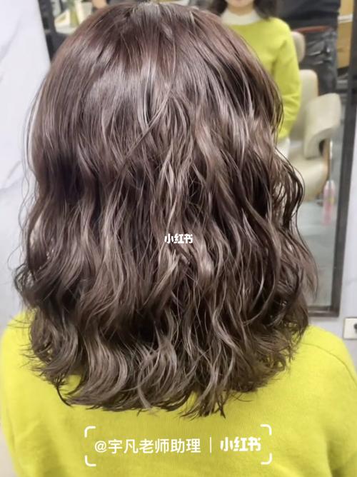 2021新款卷发发型|小女生都喜欢北京接发羽毛接发_肤色_发型_设计_接