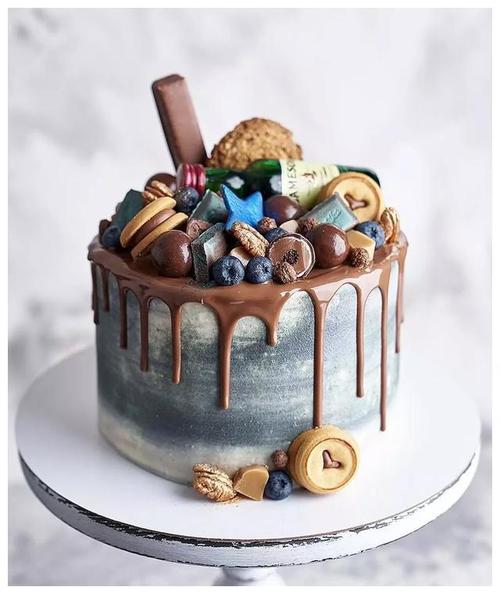 怎么可以让普通的奶油蛋糕变得更精致,卖得更好?就是