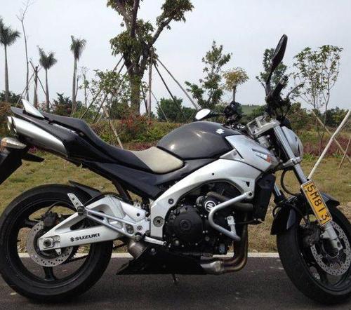 铃木gsx400