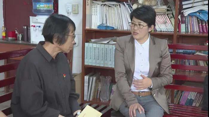 余丽军庞新秀到女高看望慰问张桂梅老师