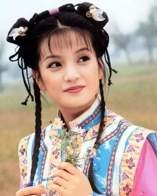 小燕子《还珠格格》:相比这部经典的电视,这个经典的角色不用再多解释