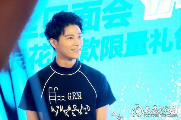 《浪花一朵朵》在深圳举行了粉丝见面会,人气演员熊梓淇,杨廷东,王子