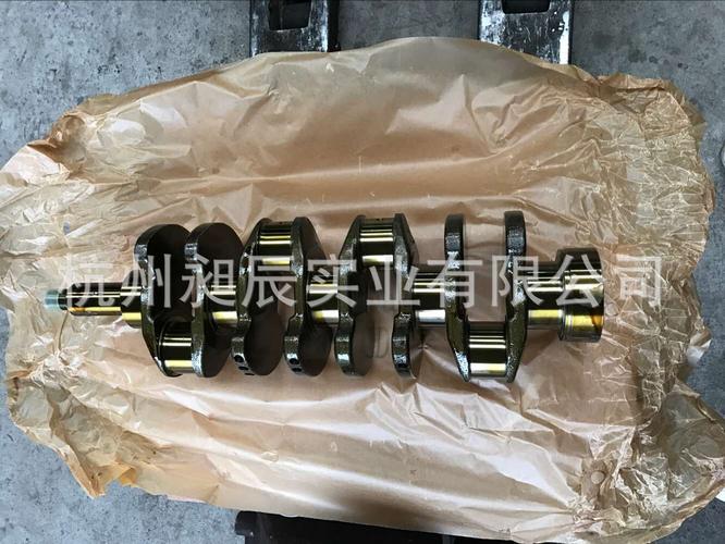 供应日野w04d发动机曲轴 13411-1592 w04d发动机配件