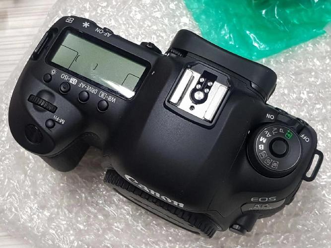 99新的佳能5dmark4