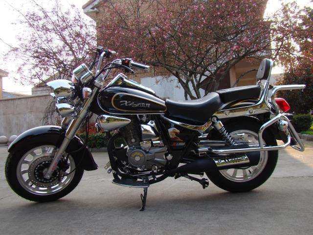 太子摩托车:力帆v16lf250-d和铃木锐酷gz150的优点有哪些