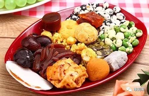 图片来自网络)(小编注:杂拌儿是老北京过年必备的小食.