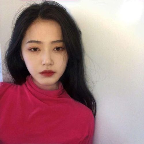 微信成熟文艺女生头像