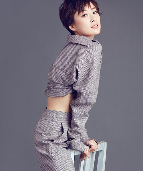 徐梵溪清新写真组图,演绎灵动少女,天然面孔十分吸睛