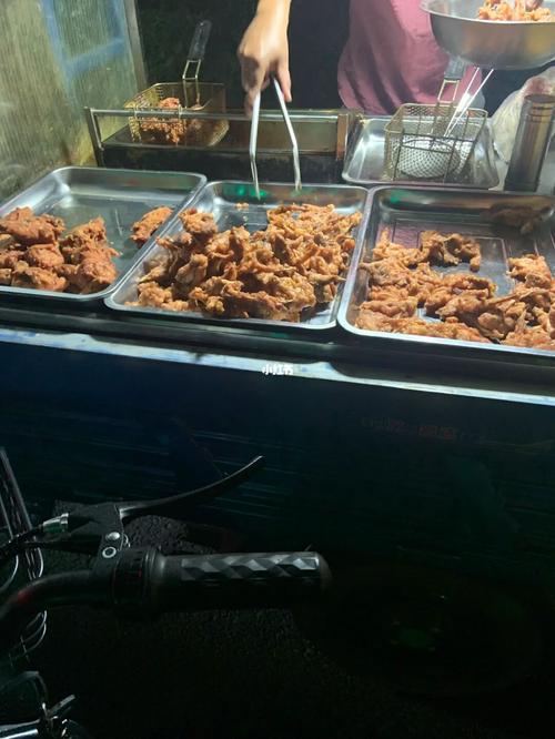 夜市_美食_摆摊_微信_鸡锁骨