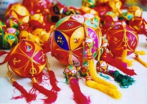 2020年春季学期城南幼儿园小班3月微课堂——传统节日"三月三"