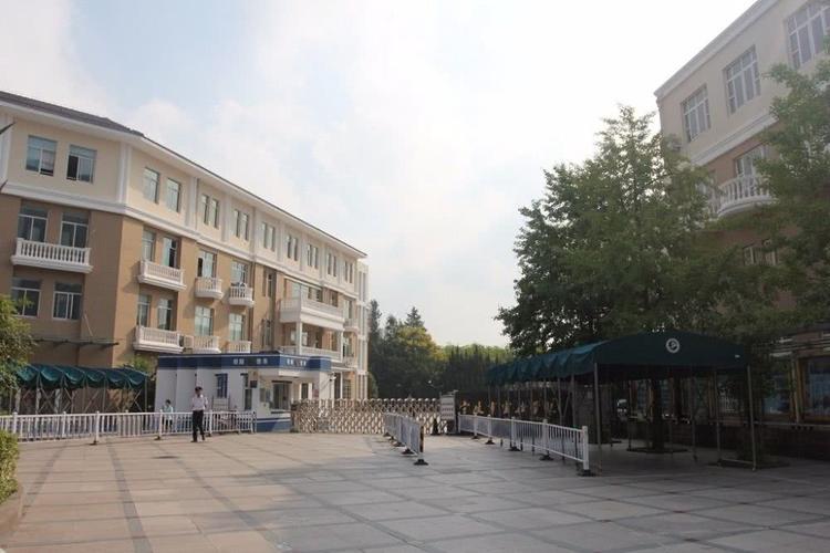 宁波市实验学校