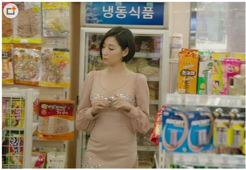 新建文件夹2两个女主_新建文件夹2两位女主