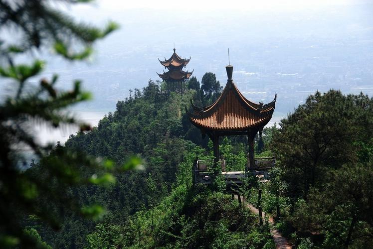 泸州--黄荆老林--酒城乐园