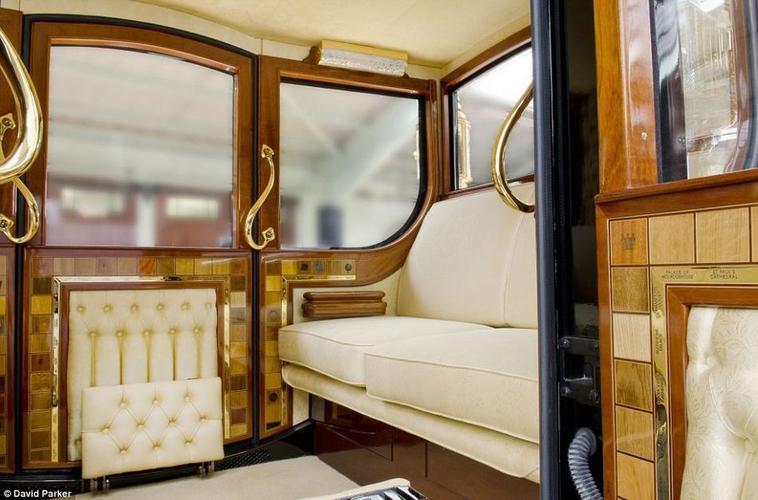 澳大利亚耗时10年为英女王造豪华黄金钻石马车