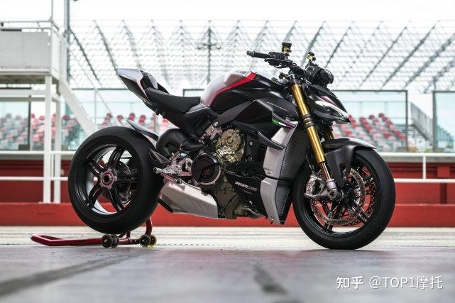 灵感来自,motogp和sbk锦标赛季前,测试中使用的杜卡迪corse摩托车涂装