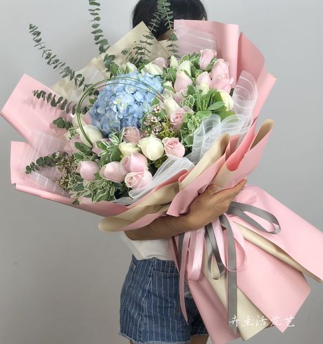特价鲜花花束 生日 爱人_小清新鲜花韩式高端花束重庆花店生日情人节