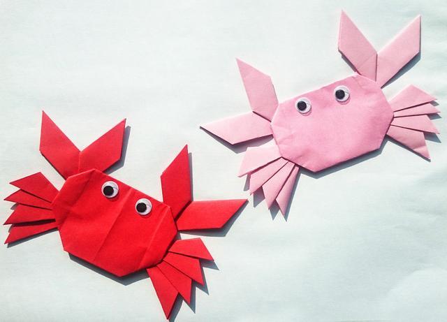 若工资允许,建议早给孩子买这4种玩具,远离手机,提高娃的智商