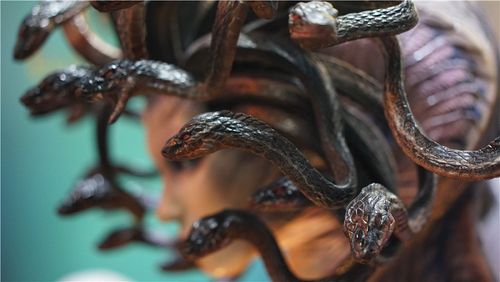 eccstevewang原创作品美杜莎胸像