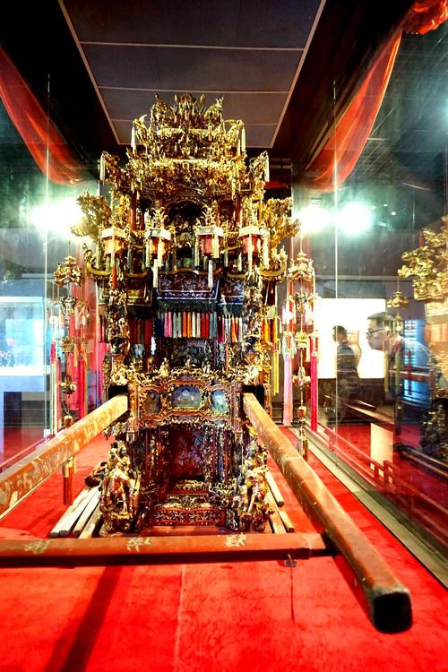 浙江博物馆的镇馆之宝 万工轿 玉琮 "彩凤鸣岐"七弦琴