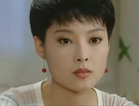 英雄无悔25年演员现状迥异有人销声匿迹有人演反派成名