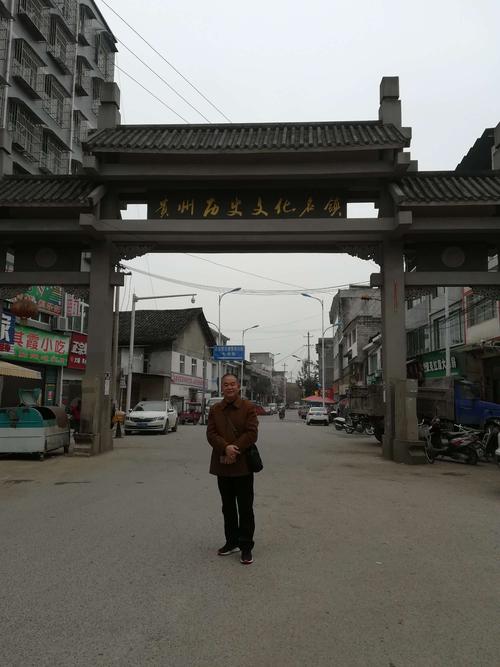 今天在正安安场文化镇舅舅家和表哥们欣赏古镇风景