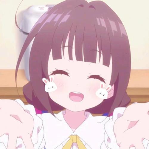 萌萌  