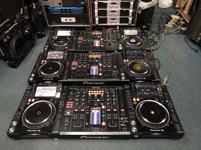 2000先锋cdj2000nexus2djm2000nexus混音台三代碟机二代打碟机