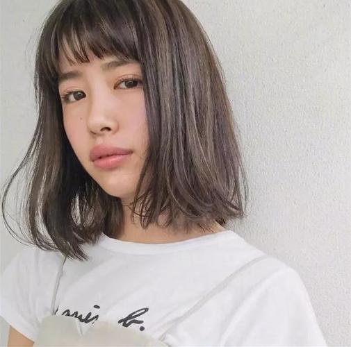 怎么瘦脸最快最有效的发型减龄又瘦脸的发型有什么好的推荐吗