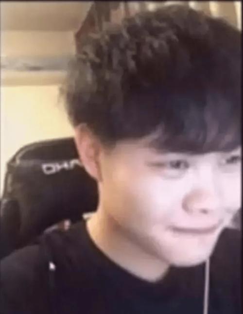 北慕真实样貌曝光,颜值清秀不输明星小鲜肉,一张照片狂增人气