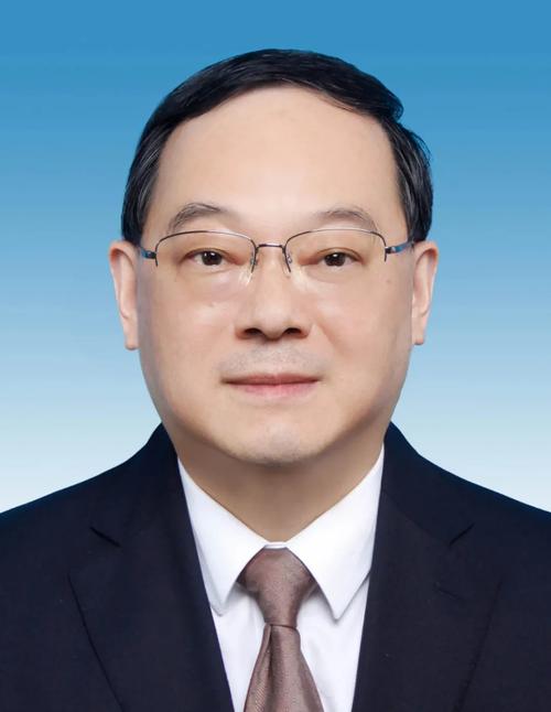 尹力当选福建省人大常委会主任