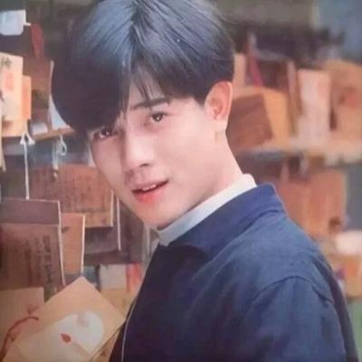 港风单人男头像,高清怀旧的复古港风男头图片