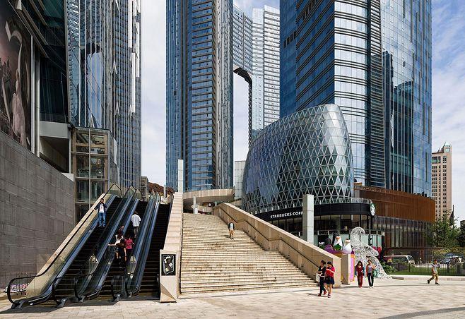 恒大广场 : 恒大广场位于成都市中心太升.