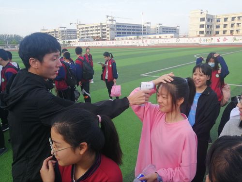 项城莲溪中学八年级十二班《寻古看今话家乡 综合实践助成长》研学