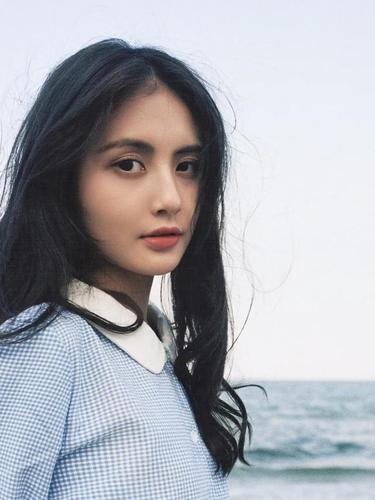 王思聪新女友甜仇哪里人家庭背景扒底,私房照清纯甜美