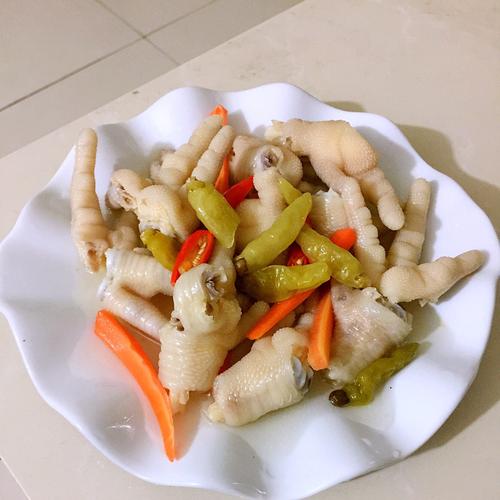 泡椒凤爪的做法