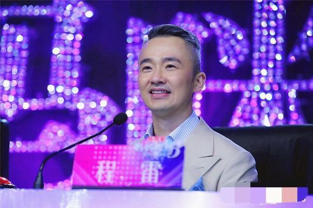 上海台主持人黄浩才貌双全为何屈居新闻坊原因意想不到