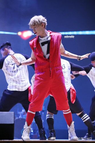 发现《trap》这首歌居然是henry刘宪华唱的,为什么它一直很火?