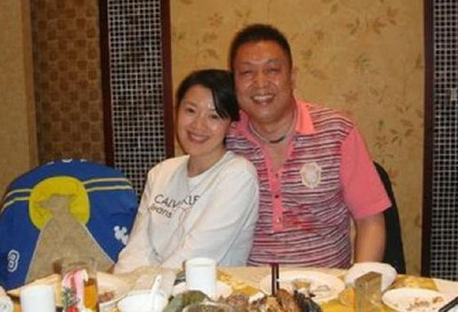主持人王为念:与小香玉离婚,遭9.8亿富婆"逼婚",晚年让人意外