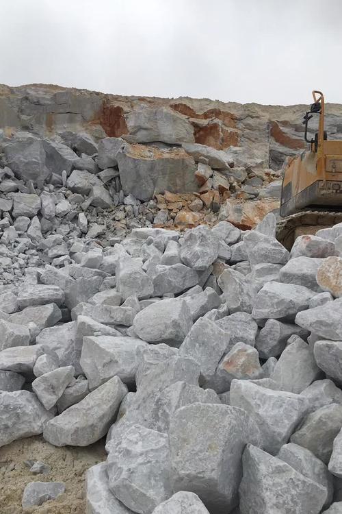 广西大理石方解石雪花白70目质感沙40-80目白晶砂 水包砂 瓷砖胶