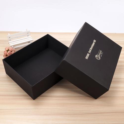 厂家批发黑色天地盖礼品盒通用黑卡纸礼品包装盒定制化妆品包装盒