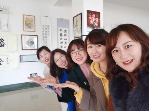 笔墨挥洒韵味,捷思闪烁光泽————2019年蓬莱一中艺术节侧记