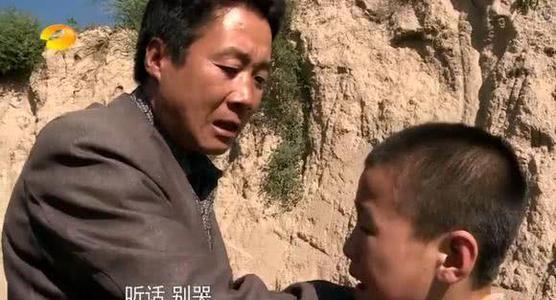 《变形计》一次回访中,农村爸爸直言:很后悔让孩子参加节目!