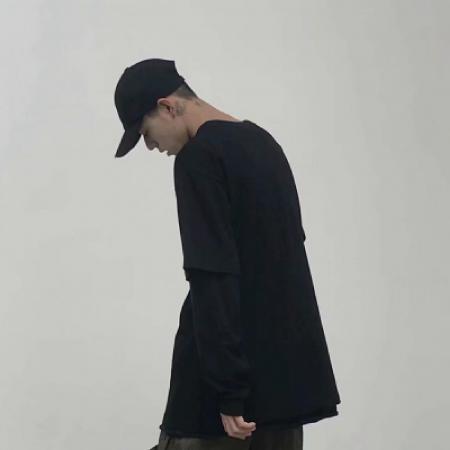 男生头像霸气高冷真人看着比较拽满目不屑的男人