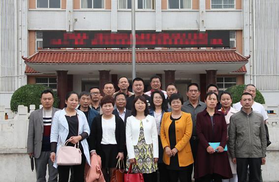 (通讯员 李大刚)4月22至23日,怀着对母校的眷恋,对老师的感恩,对