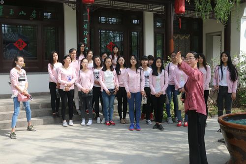 礼乐中国的王晓娜