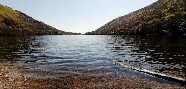 越西长海深藏大山的绝美风景